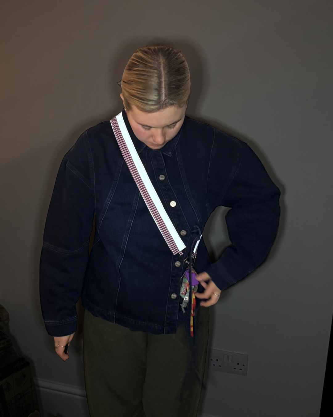 Reflective cross body key/ phone strap (burgundy)