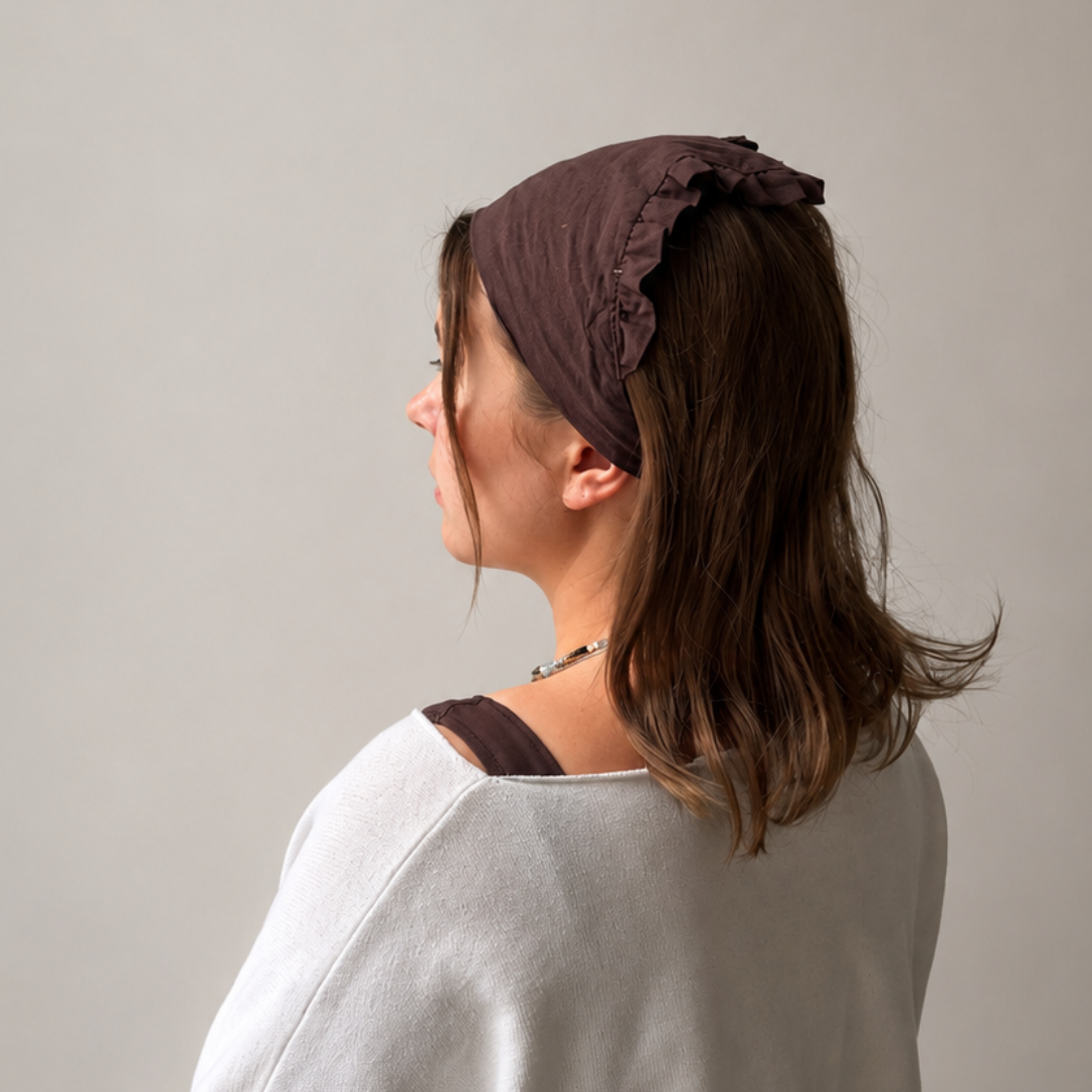 sticky date - bandana